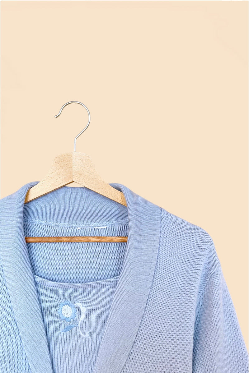 Pull baby blue fleur