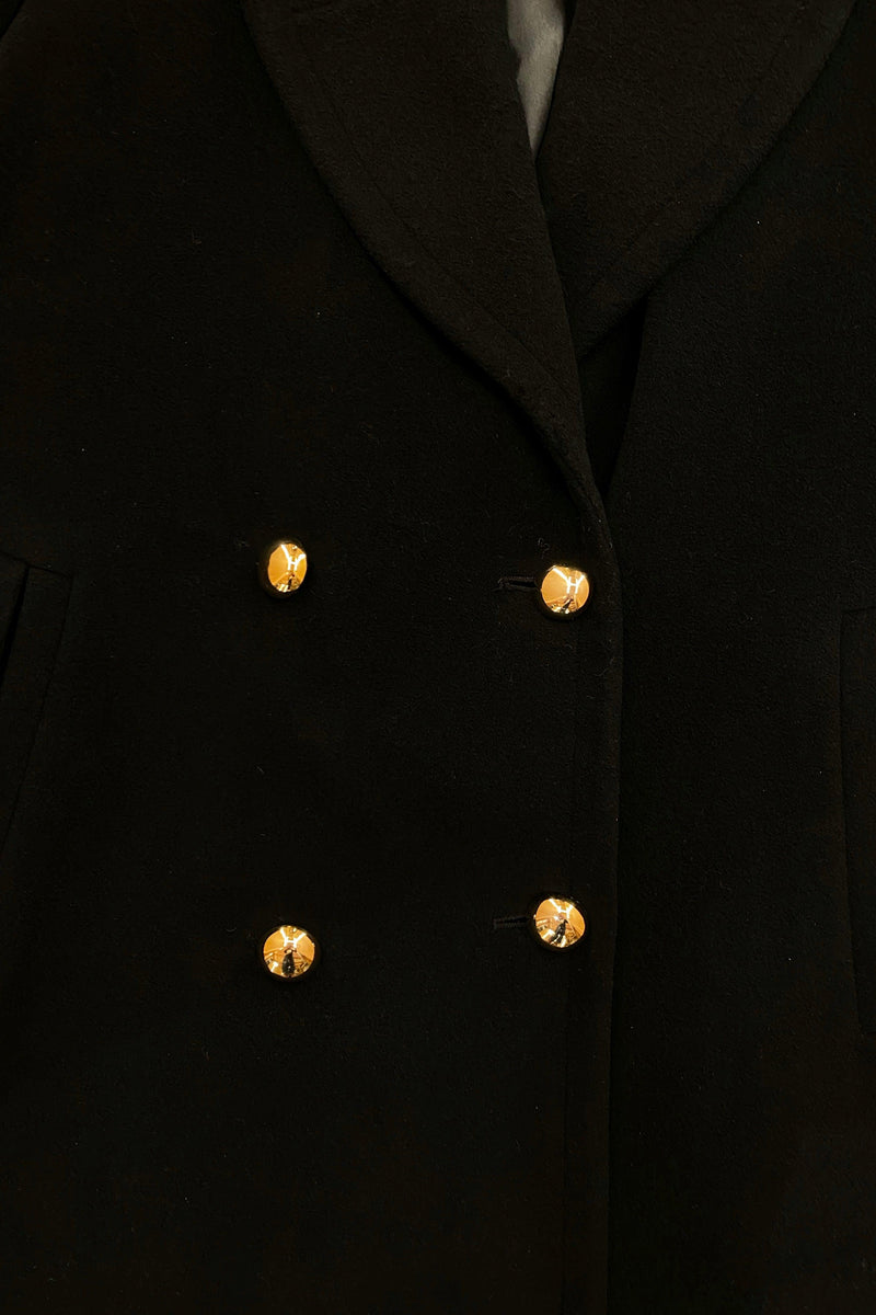 Manteau à boutons croisés